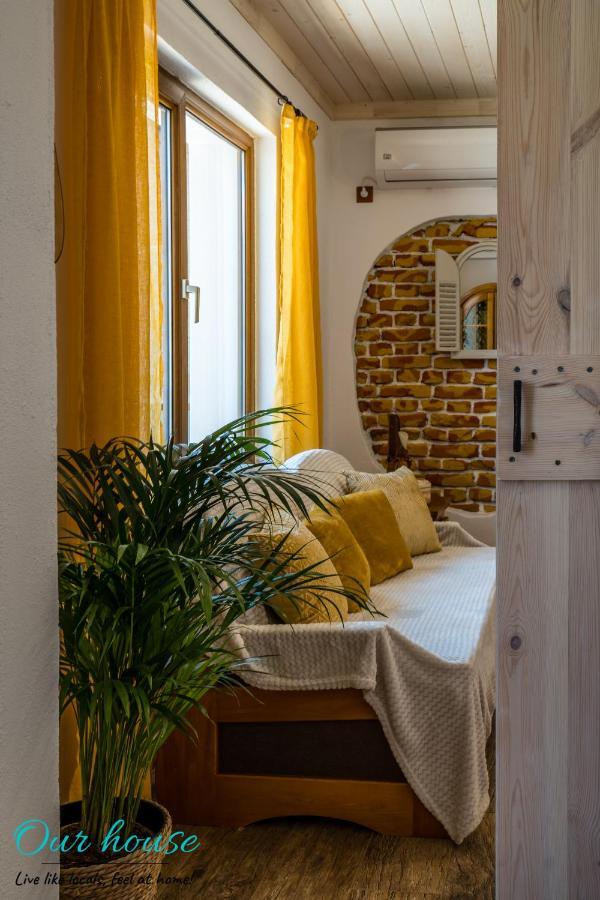 Our House Appartement Sozopol Buitenkant foto