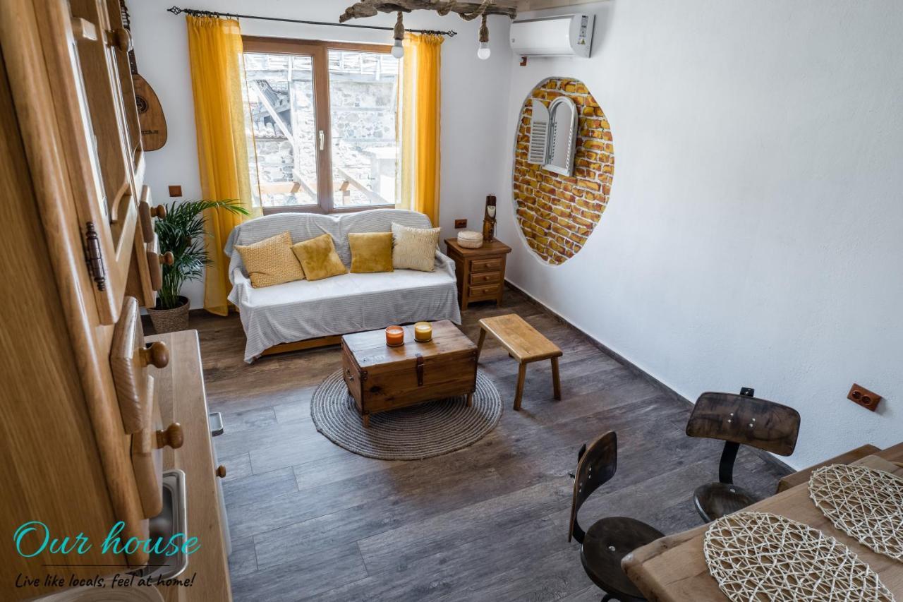 Our House Appartement Sozopol Buitenkant foto